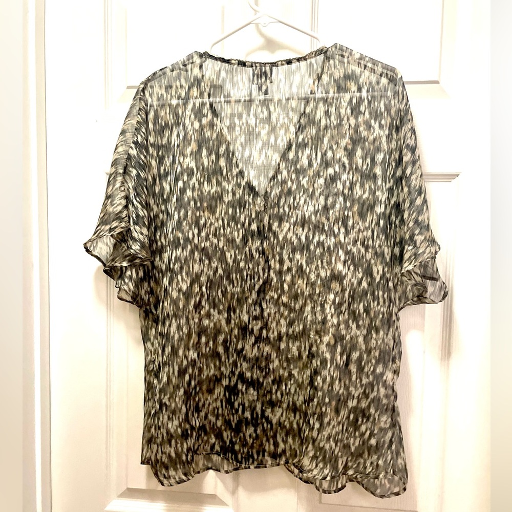 Set of 3 Women’s Assorted Clothing Size Large and Medium
